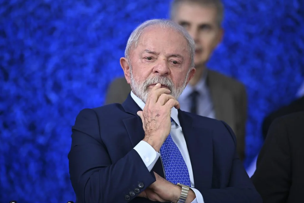 Pesquisa CNT/MDA aponta empate técnico entre aprovação e reprovação do governo Lula