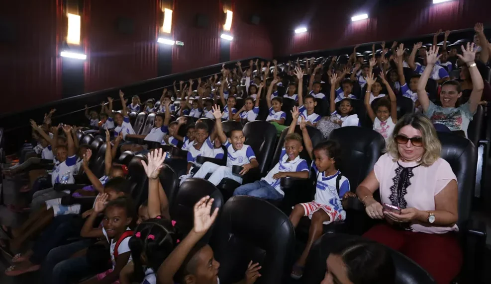 Câmara de Natal aprova projeto de incentivo ao cinema nas escolas municipais
