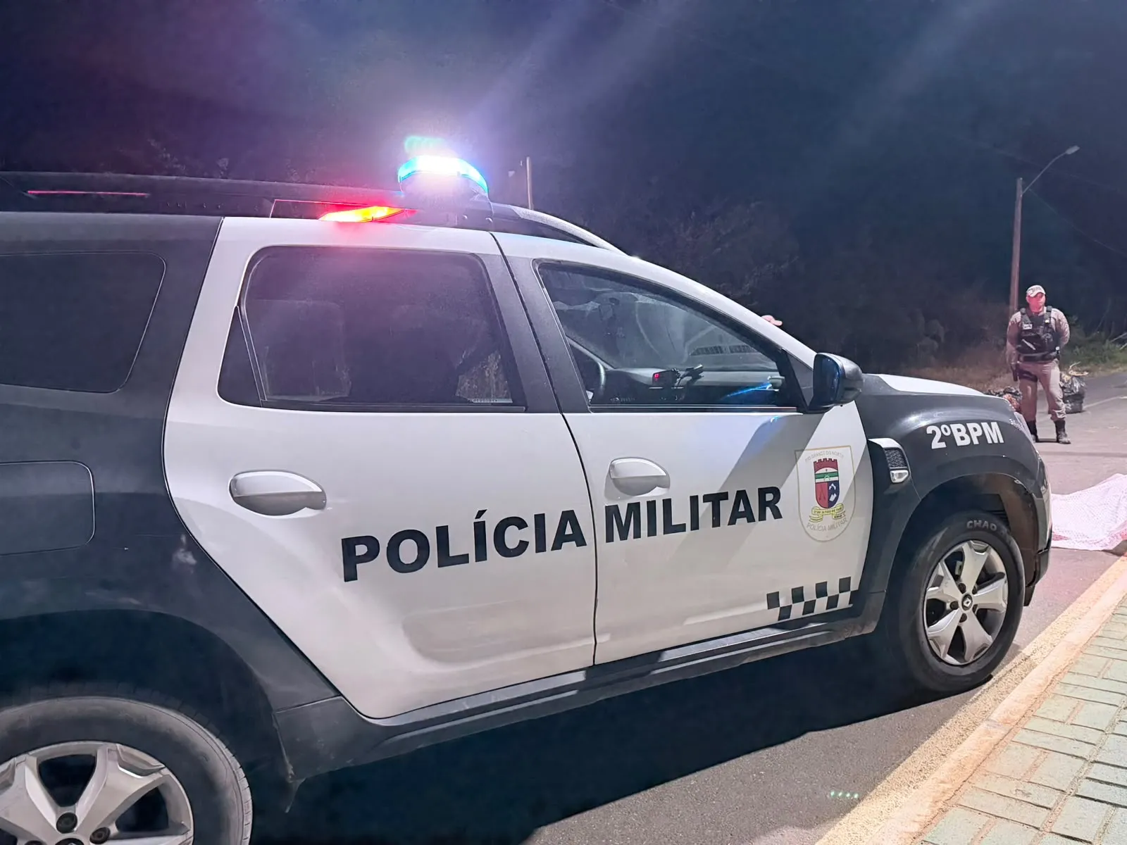 Jovem de 22 anos morre após bater moto em canteiro central em Baraúna, no Oeste do RN