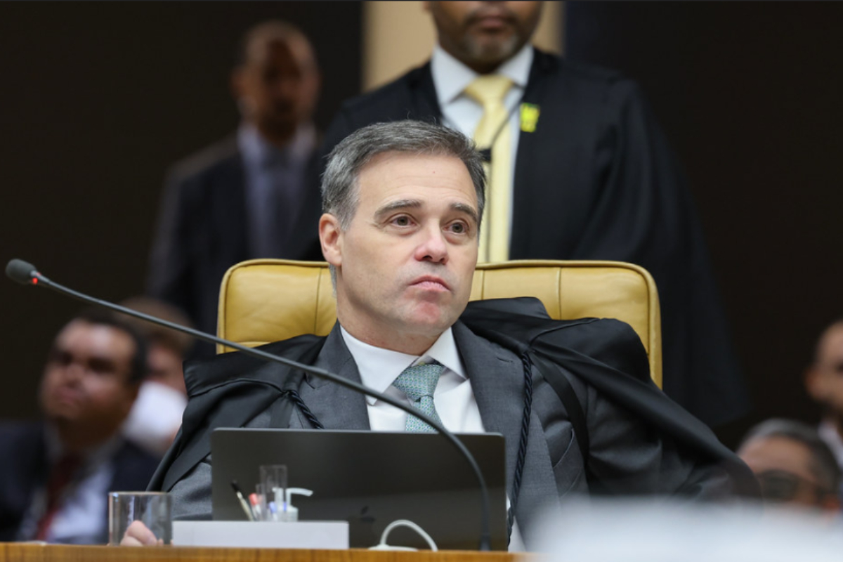 PGR diz a Fachin não ver abuso de autoridade de Mendonça no Caso Master
