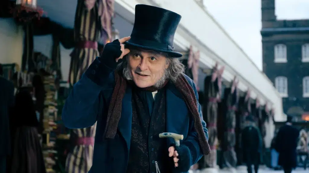 Johnny Depp aparece em novo teaser de 'Ebenezer e os Fantasmas do Natal'