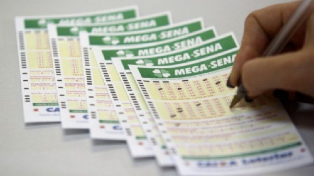 Mega-Sena acumula em R$ 230 milhões; 16 apostas de MG levam até R$ 69 mil na quina