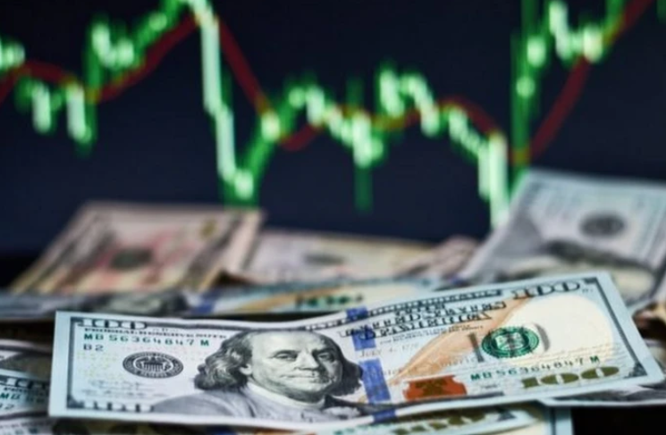 Bolsa aciona circuit breaker pela 1ª vez desde 2020 e dólar dispara após vitória de Lula