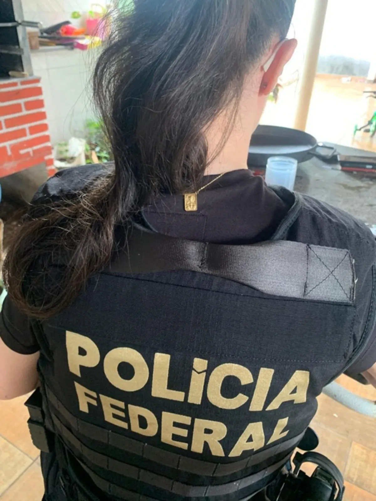 PF cumpre mandado em Parnamirim em operação sobre suspeita de descaminho de eletrônicos