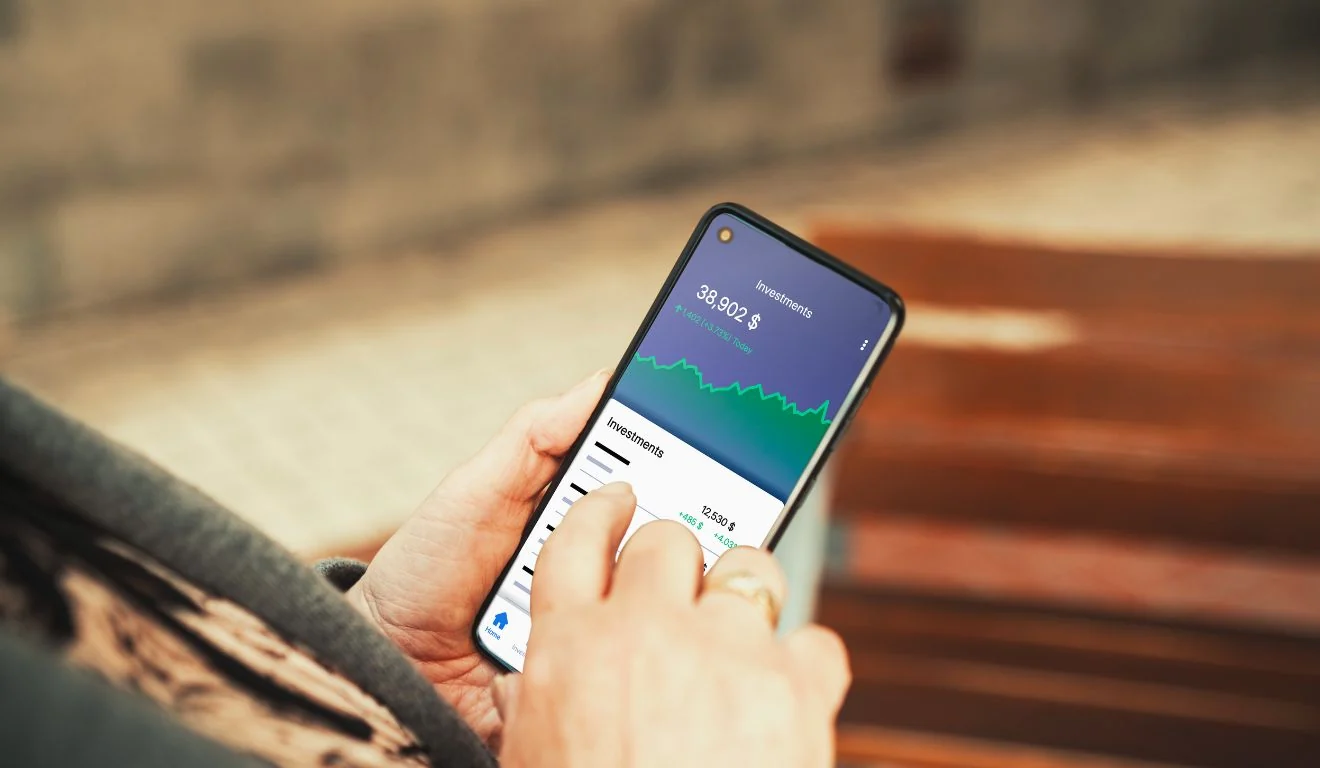 Pluggy, Clara, Aviva e Tapi entram na lista das 100 fintechs mais promissoras de 2026