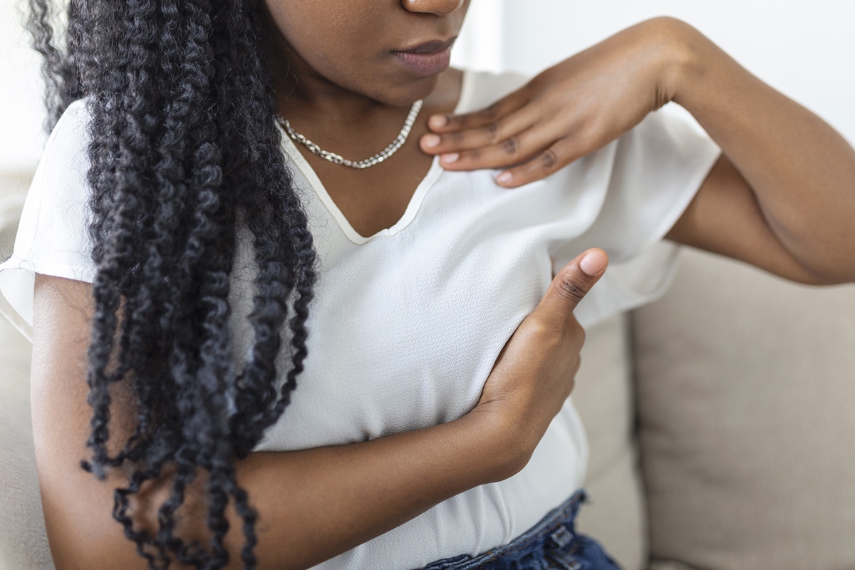 Mulheres negras morrem 3,8 vezes mais de câncer de mama que brancas, diz Inca