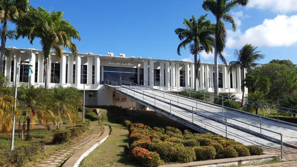 RN paga salários de outubro nesta sexta; aposentados devem receber em 3 e 4 de novembro