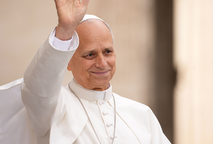 Papa Leão XIV vota pelo correio e é o primeiro pontífice a participar de eleição nos EUA