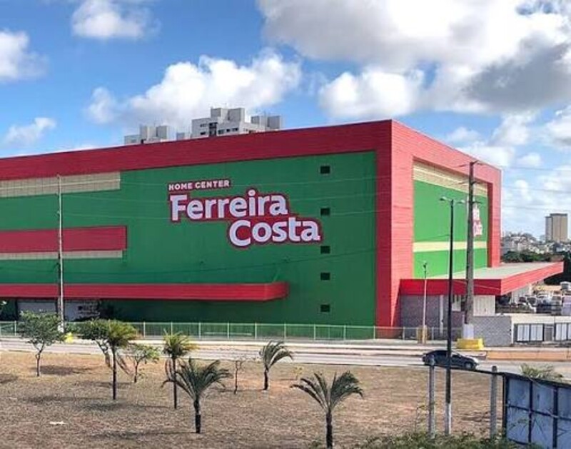 Ferreira Costa reforça estoques e abre cerca de 520 vagas para a Black Friday 2026